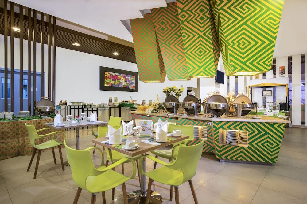 Khas Makassar Hotel Dış mekan fotoğraf